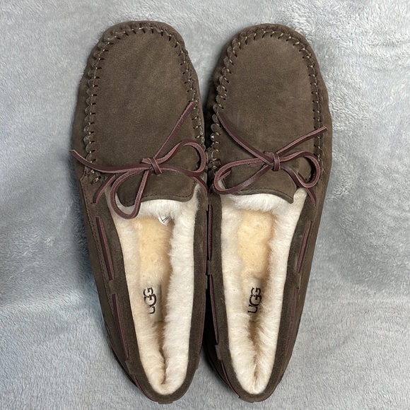 UGG Dakota Slippers Size 10 - Picture 4 of 6